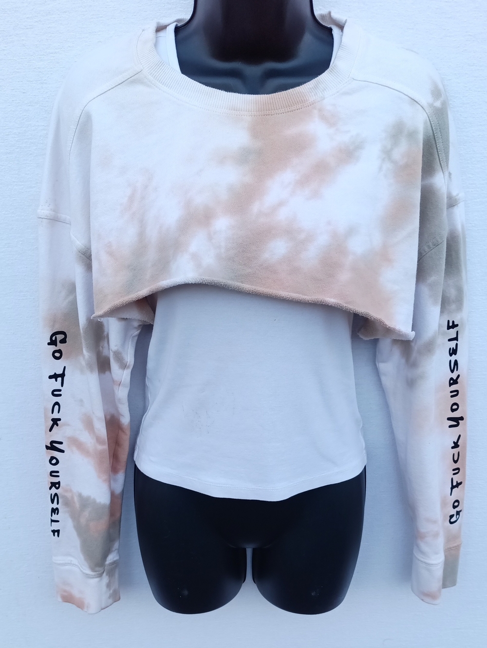 Universal Thread Cropped Tie-Dye Sweatshirt in Beige and Pink with Sleeve Script